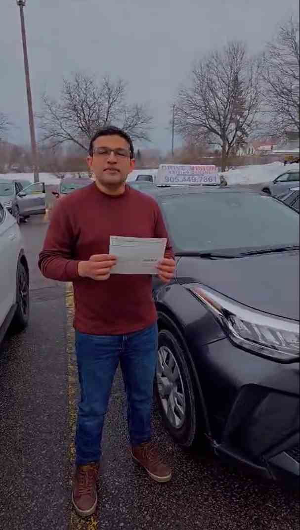 Driving Licence Received by Drive Vision School